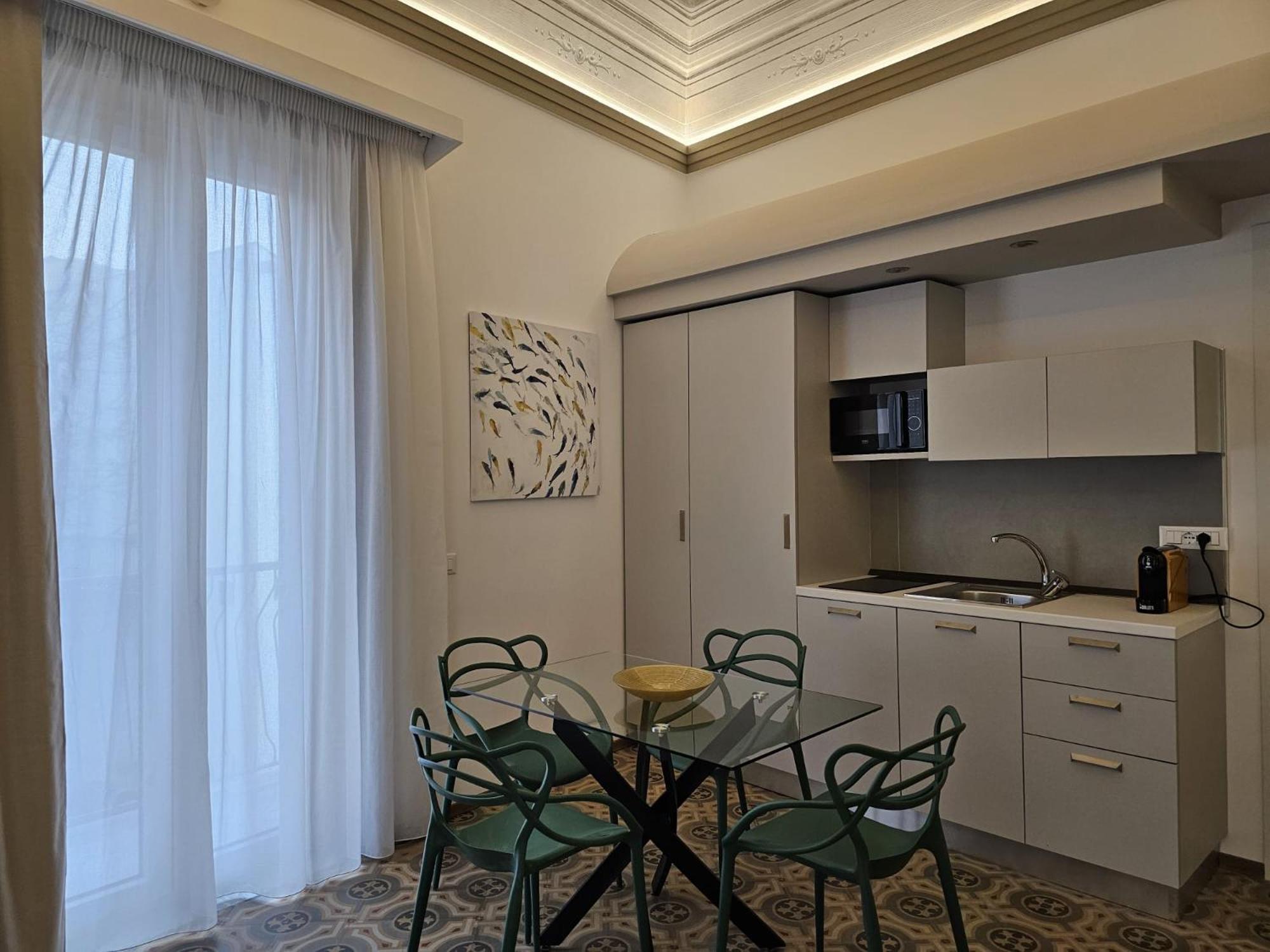 Villa Di Giorgi Apartments Center Cefalù Exteriér fotografie